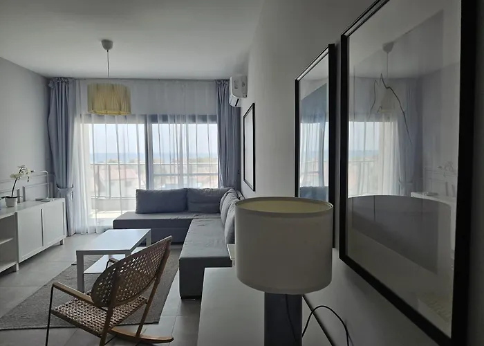 Terra 1-bedroom Sea View *